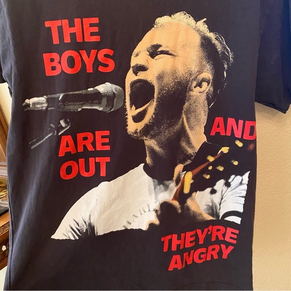 ZACH BRYAN ‘The Boys Are Out And They’re Angry’ Graphic T-Shirt Size Small - Picture 2 of 4